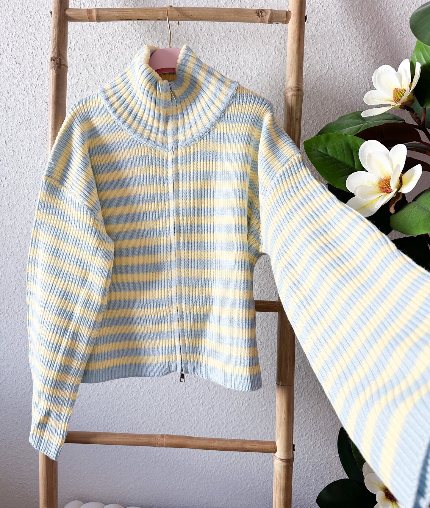 Strickjacke Amanda in 6 Farben