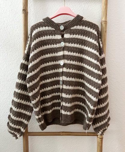 Strickjacke Lilly in 5 Farben super weich mit Knöpfen