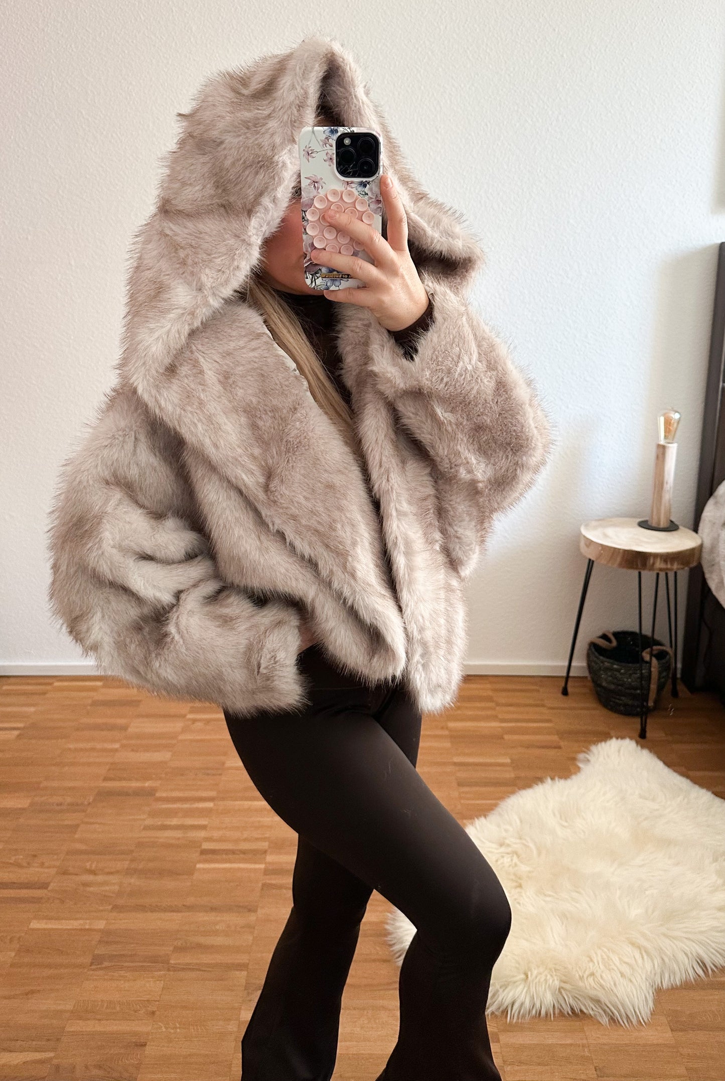 Jacke mit Kapuze