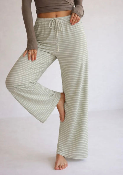 Stoffhose Amy Basic in 2 Farben