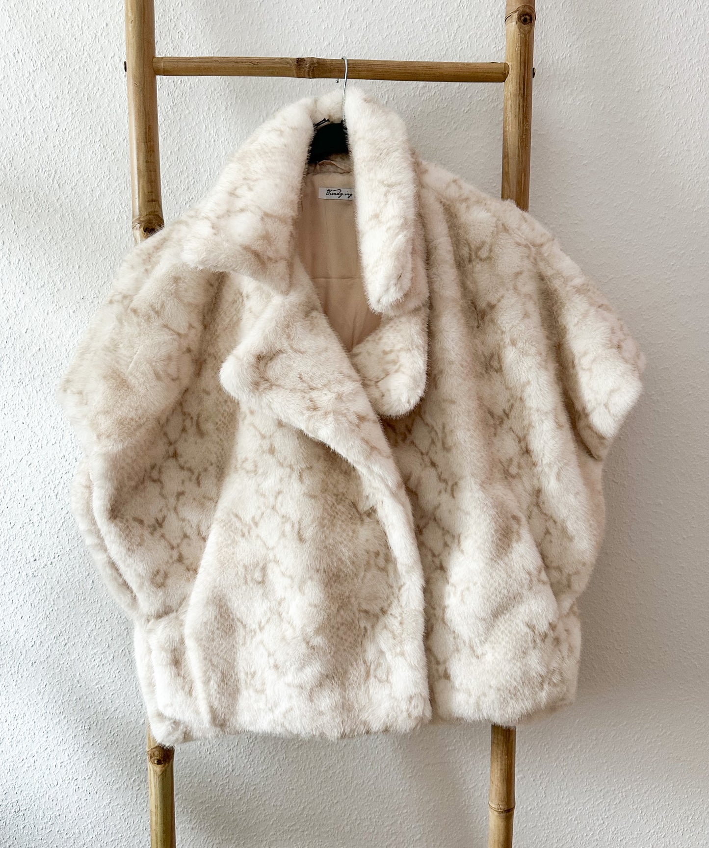 Weste Dreamy in 3 Farben Kunstfell super weich