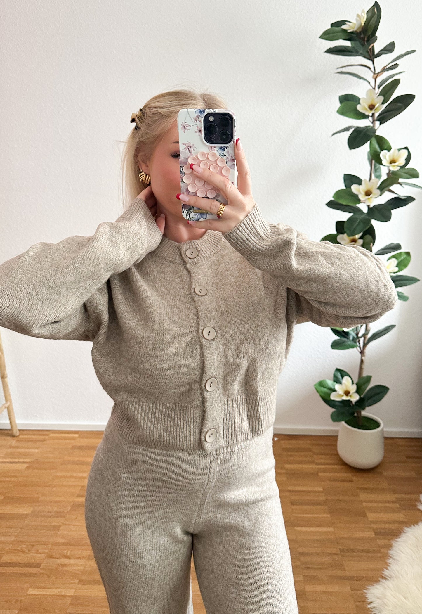 Zwei-Teiler Hose mit Jacke in 3 Farben super elastisch und weich