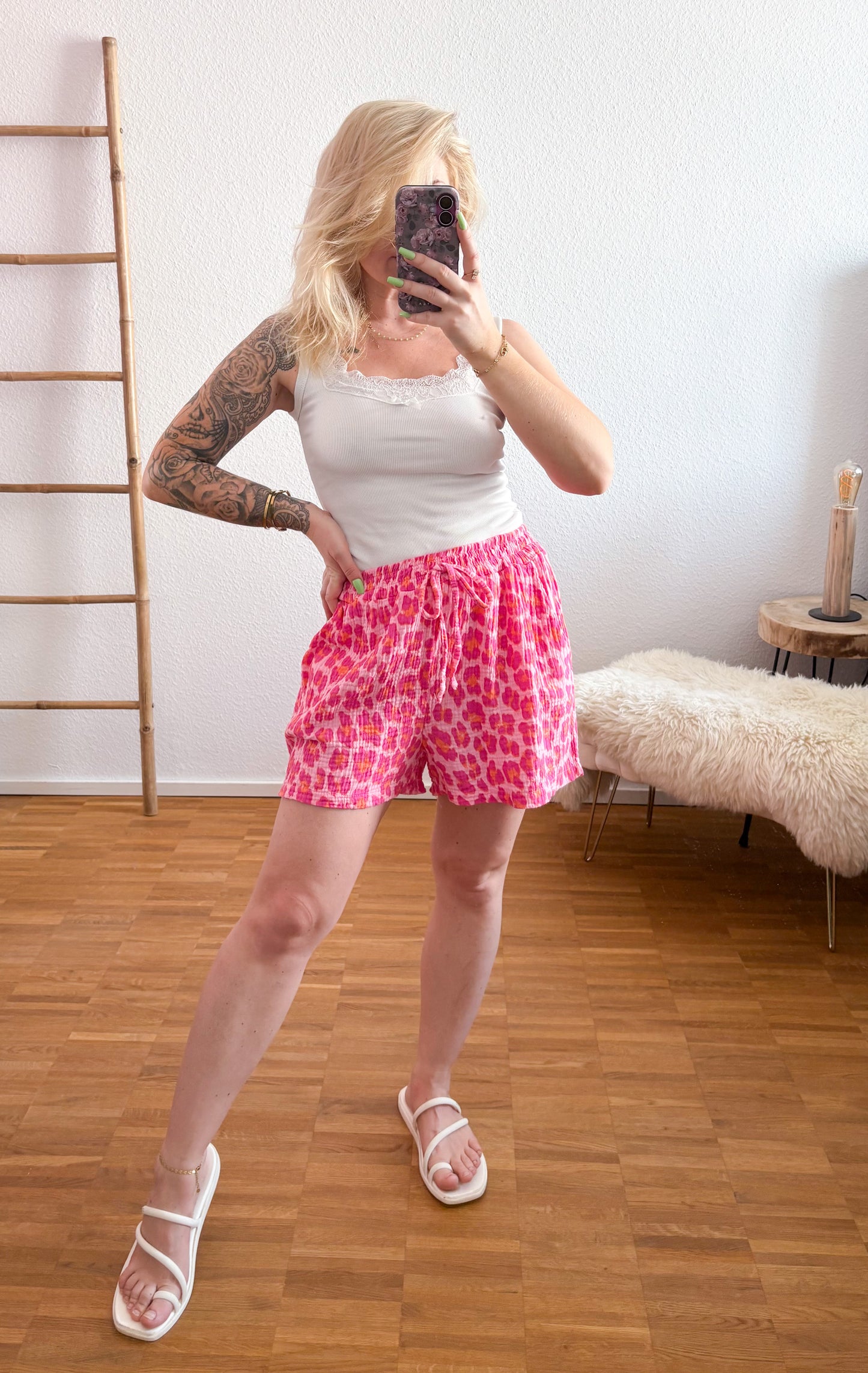 Musselin Short Leo Style in 4 Farben