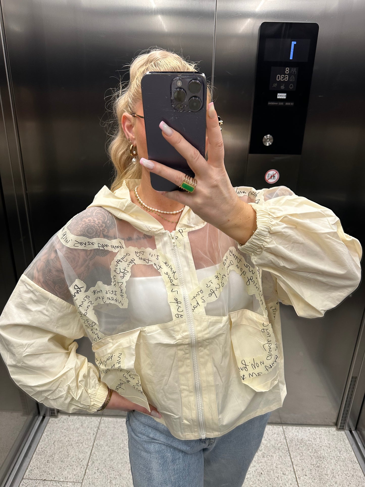 Jacke ABC  in 4 Farben