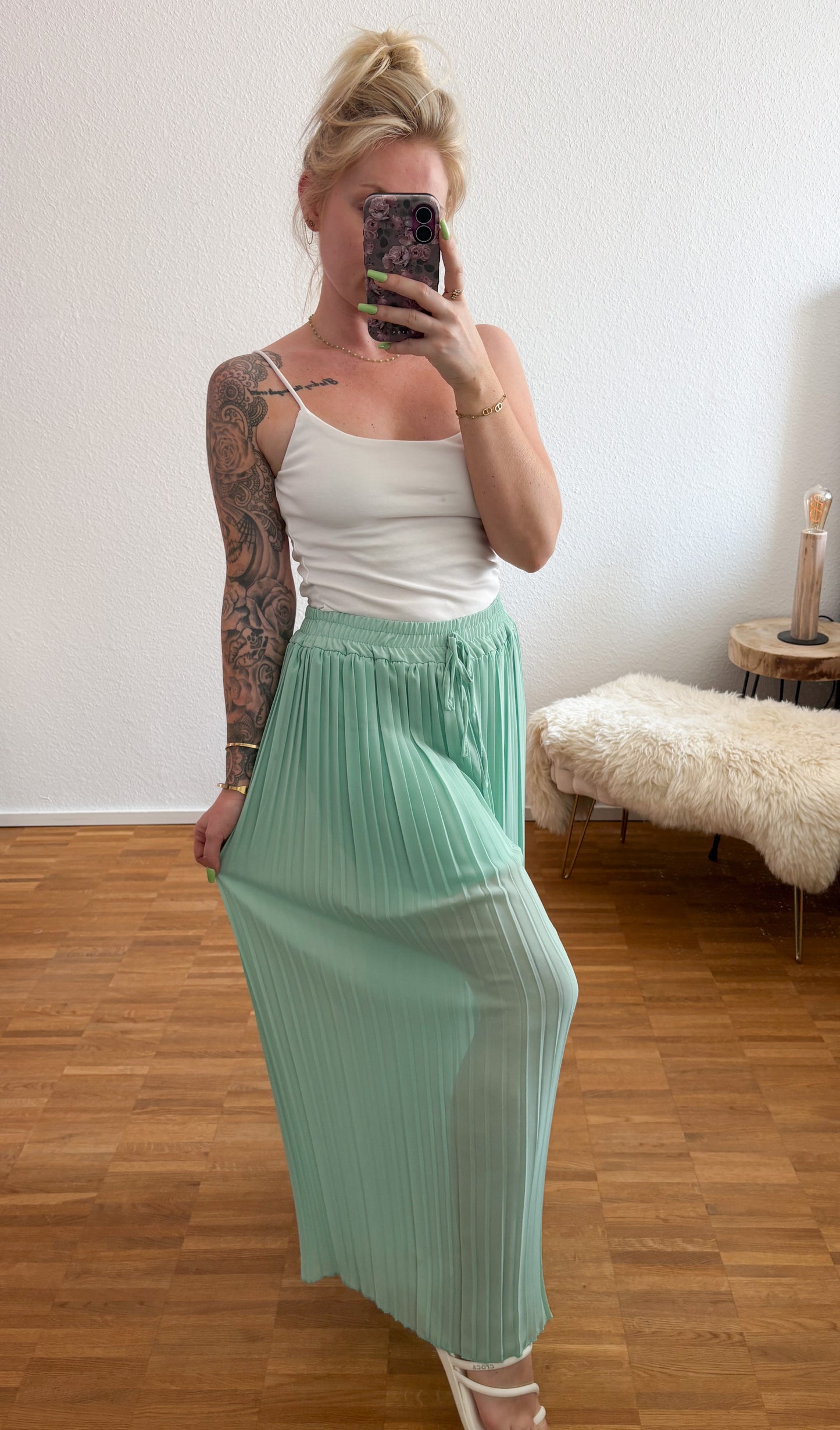Stoffhose Plissee in 7 Farben