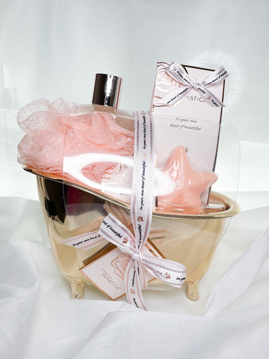 Bath Care Set Rosé Showergel Bathsalt Soap and Puff