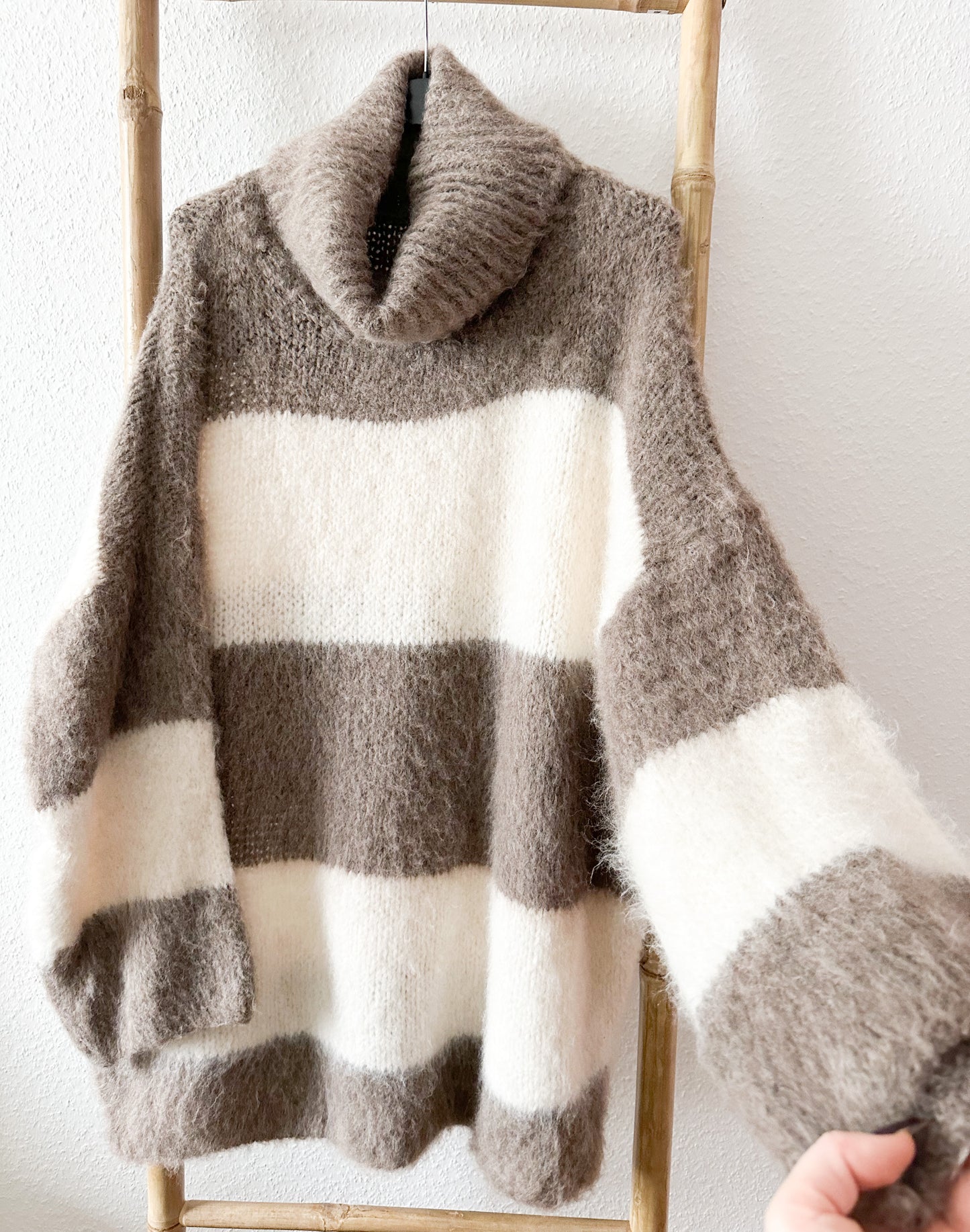 Strickkleid Zuckerwatte in 4 Farben