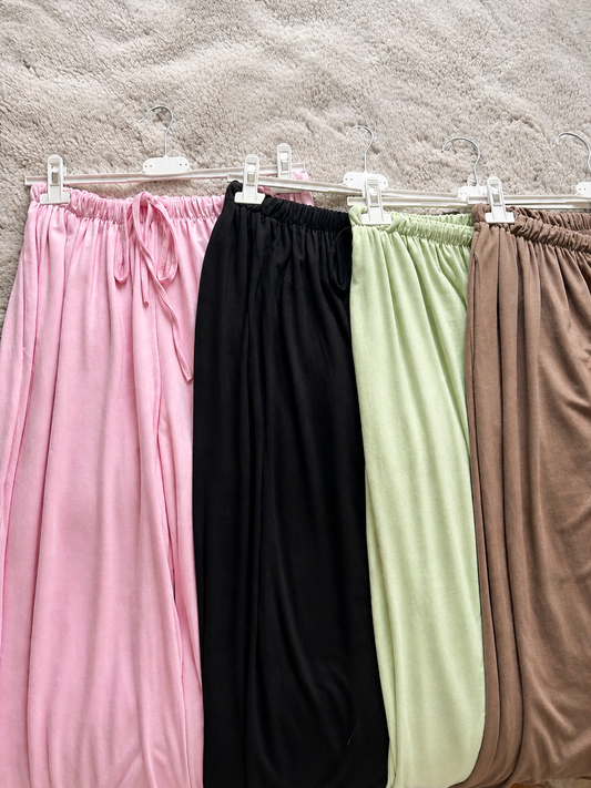 Stoffhose Amy in 6 Farben 103cm lang