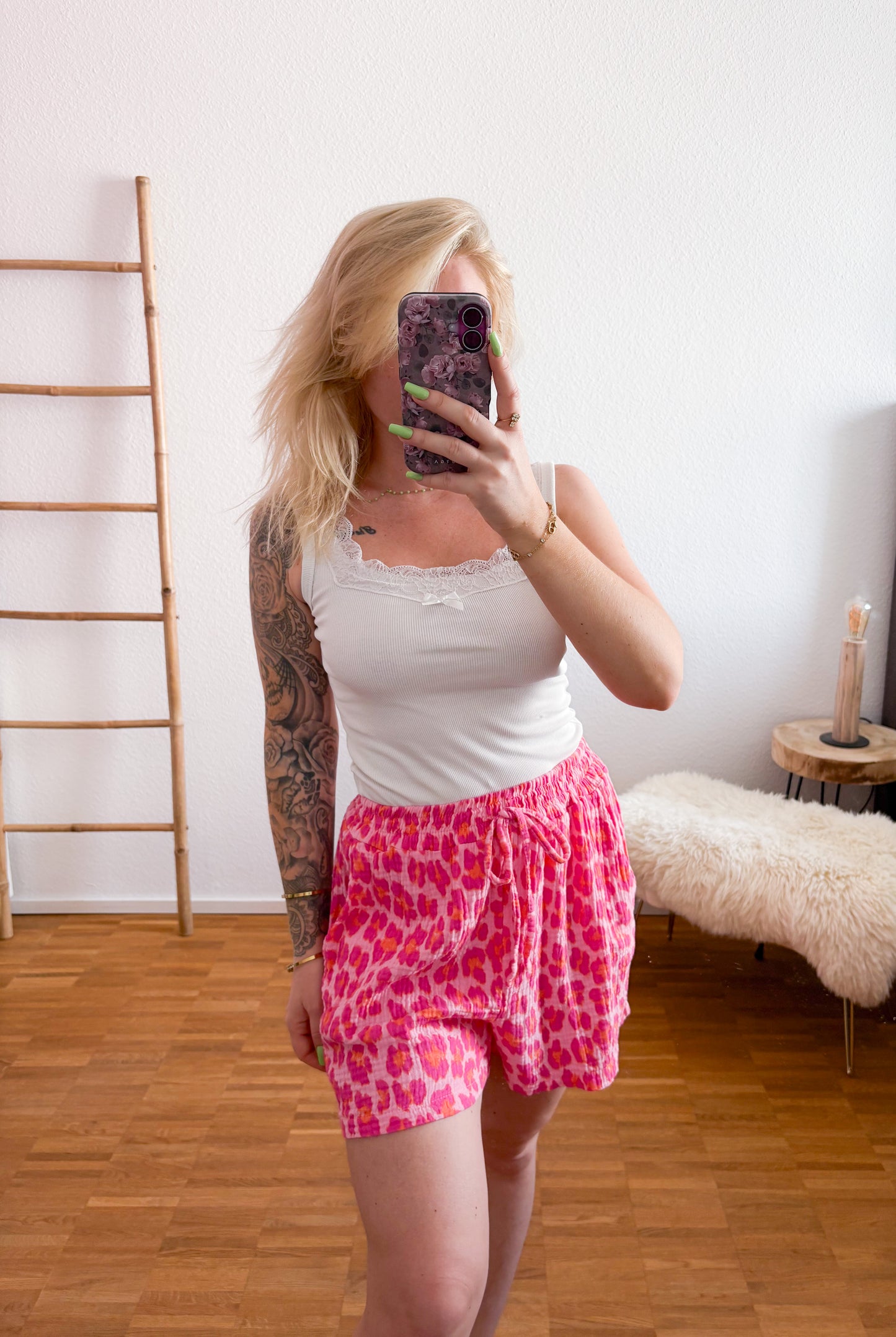 Musselin Short Leo Style in 4 Farben