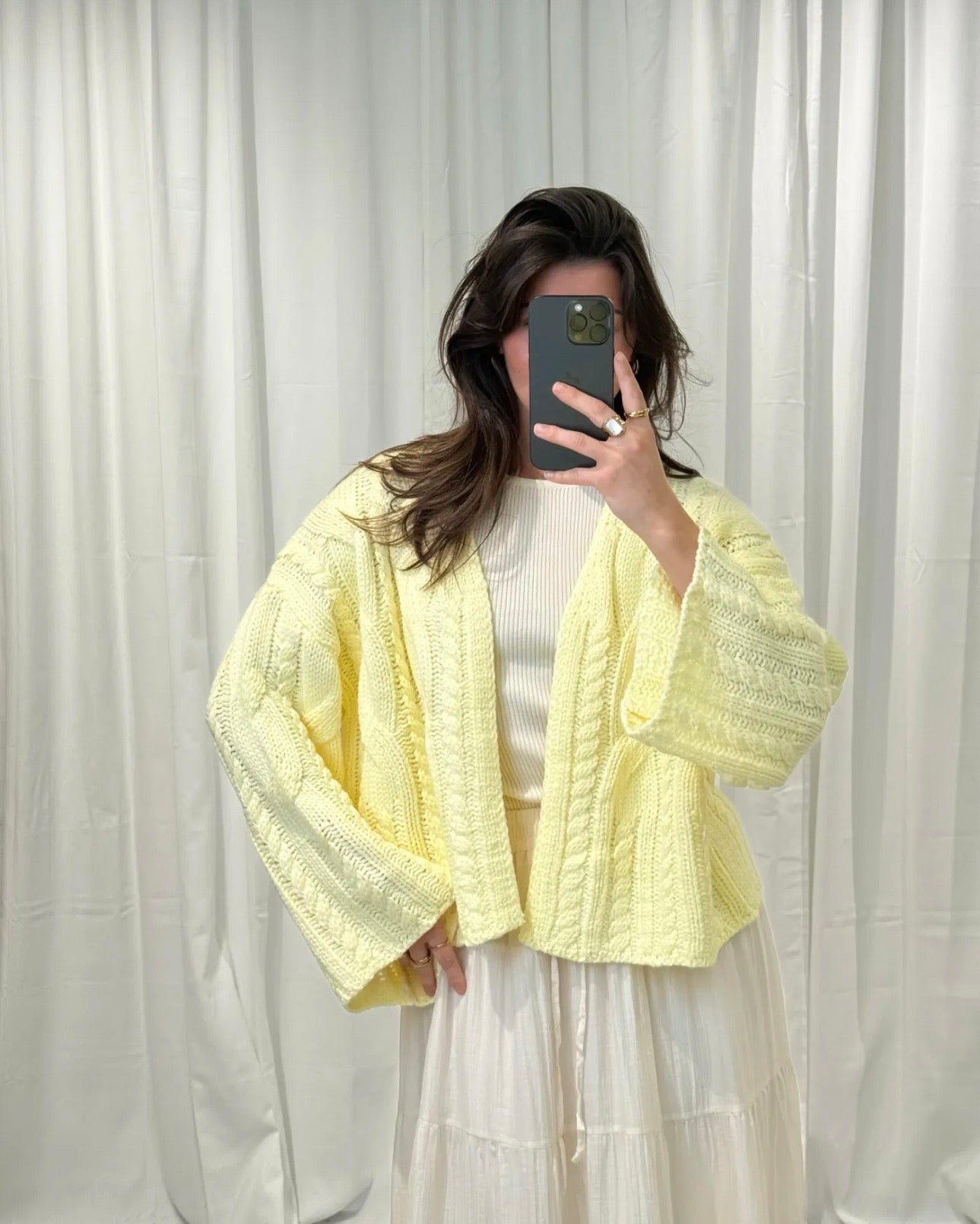 Strickjacke Dina in 4 Farben